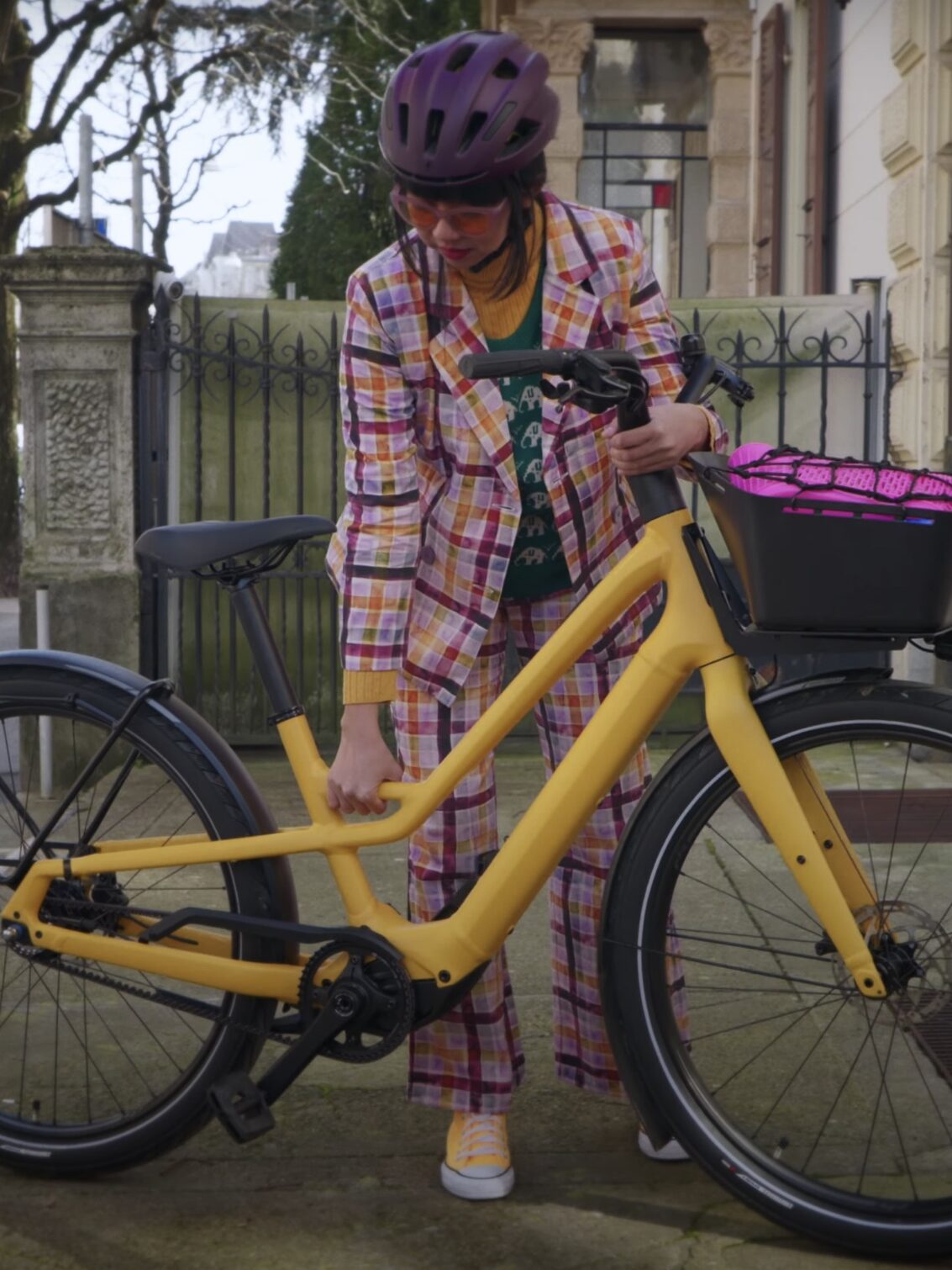 A model on a Specialized ebike